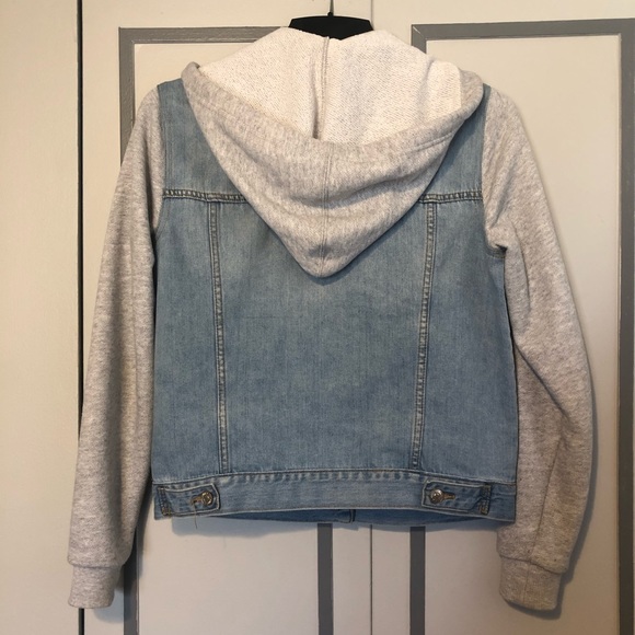 Lightwash Denim Jacket - Picture 8 of 8